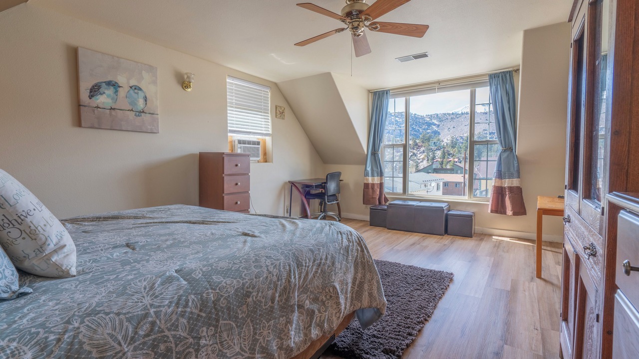 Photo of Bedroom in June Lake