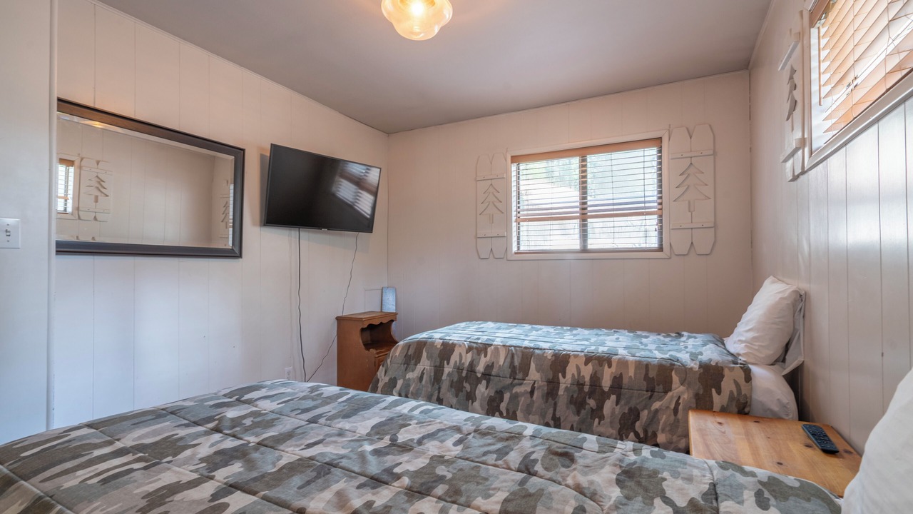 Photo of Bedroom in June Lake
