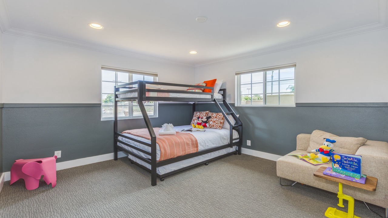 Photo of Bedroom in Hermosa Village