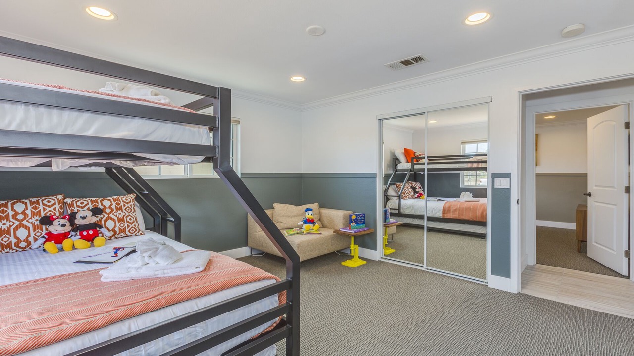 Photo of Bedroom in Hermosa Village