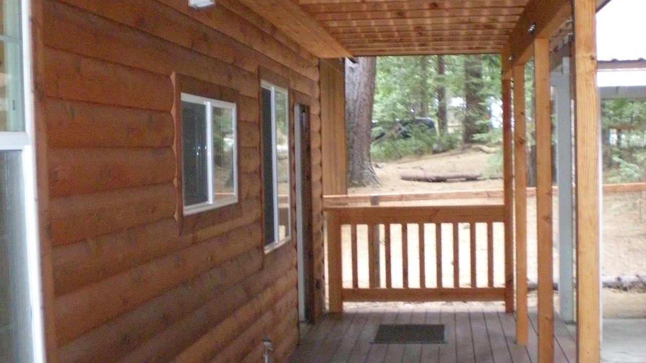 Photo of Patio Balcony in Fish Camp