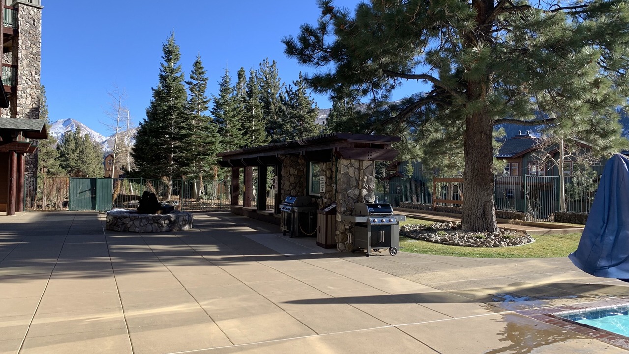 Photo of Patio Balcony in Mammoth Lakes
