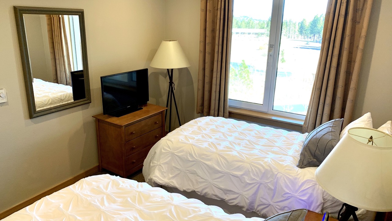 Photo of Bedroom in Mammoth Lakes