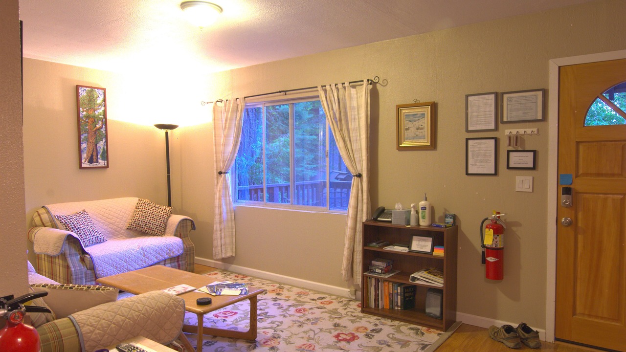 Photo of Livingroom in Fish Camp