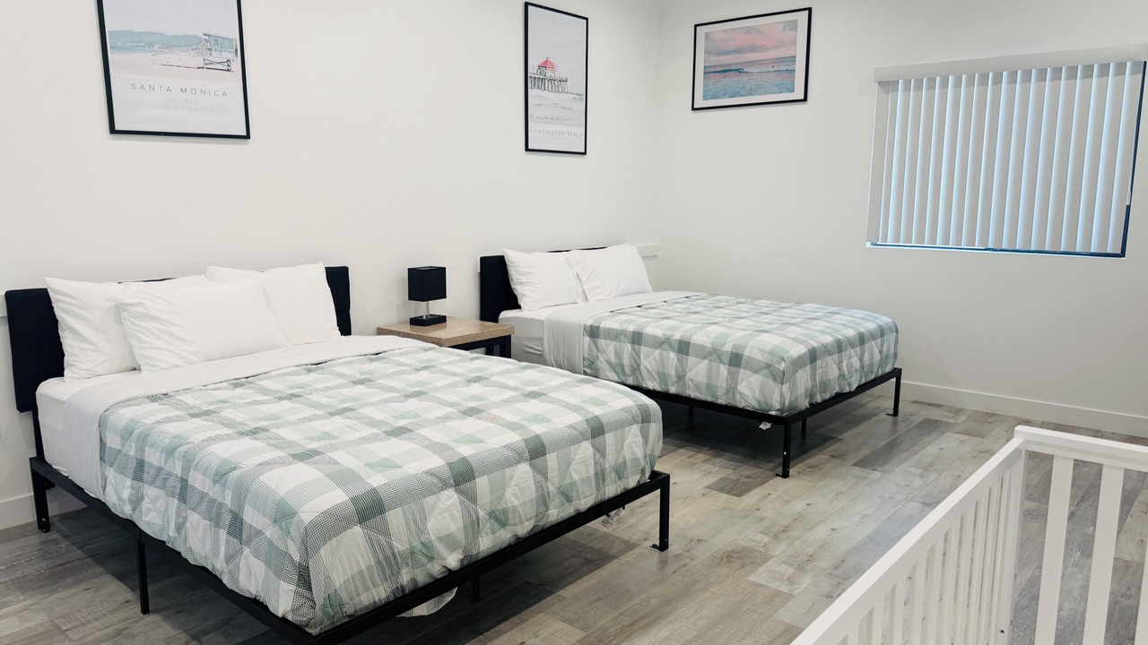 Photo of Bedroom in Midway City
