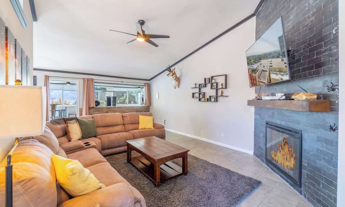Photo of Livingroom in Reno