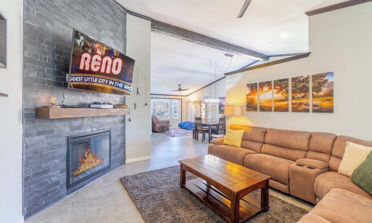 Photo of Livingroom in Reno