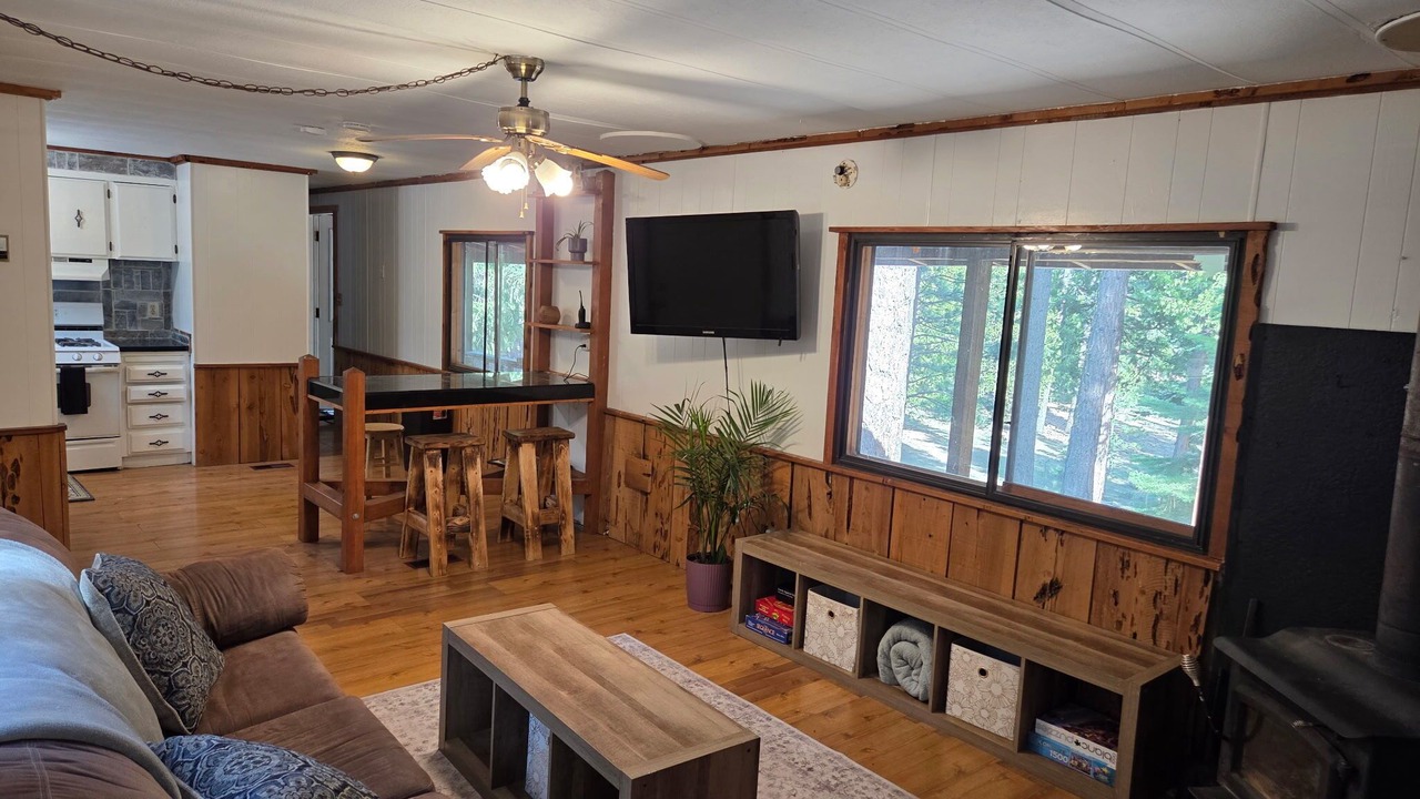 Photo of Livingroom in C-Road