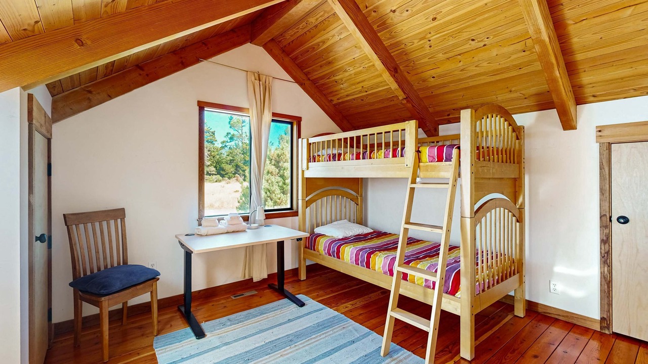 Photo of Bedroom in Sea Ranch