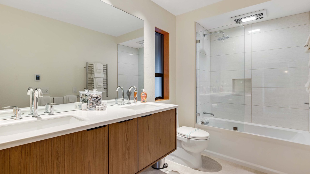 Photo of Bathroom in Sea Ranch