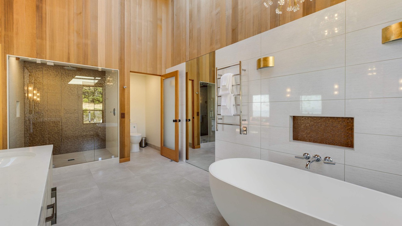 Photo of Bathroom in Sea Ranch