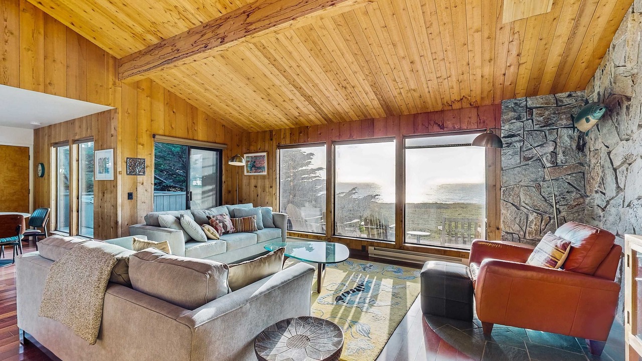 Photo of Bedroom in Sea Ranch