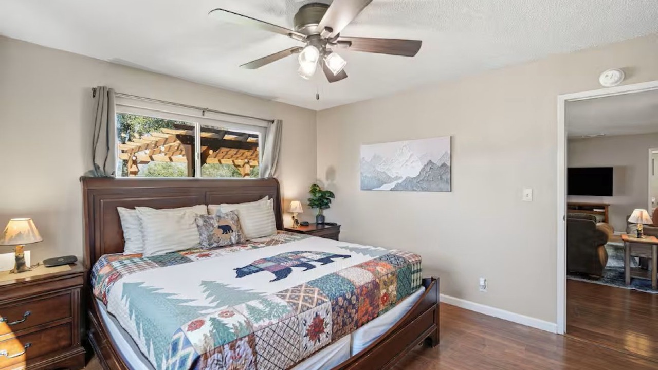Photo of Bedroom in Oakhurst