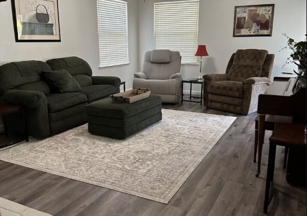 Photo of Livingroom in Kingsburg