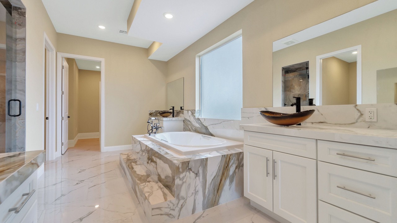 Photo of Bathroom in Enterprise