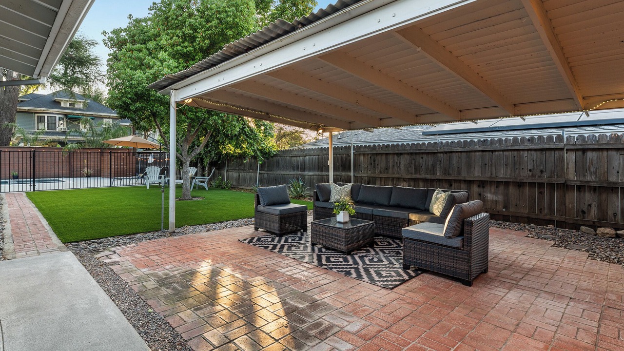 Photo of Patio Balcony in South Redlands