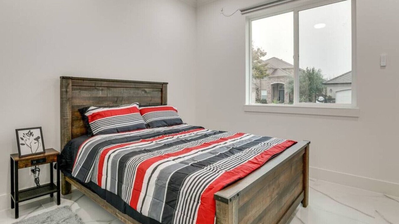 Photo of Bedroom in Lodi