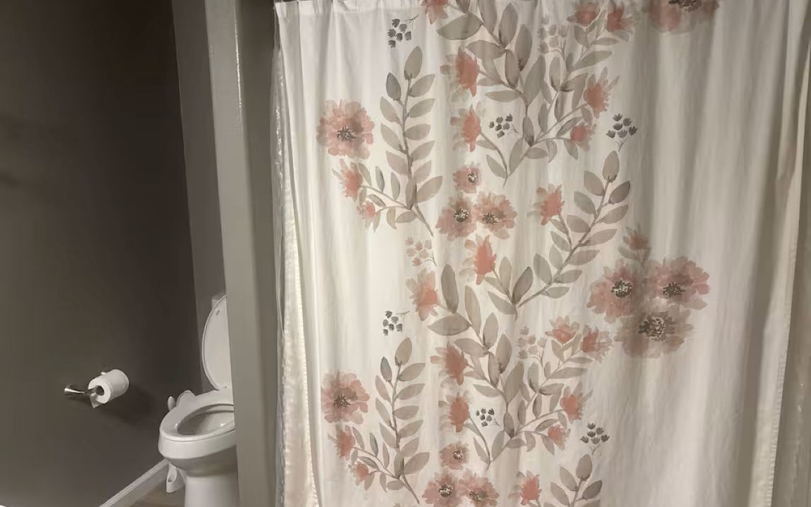 Photo of Bathroom in Salinas