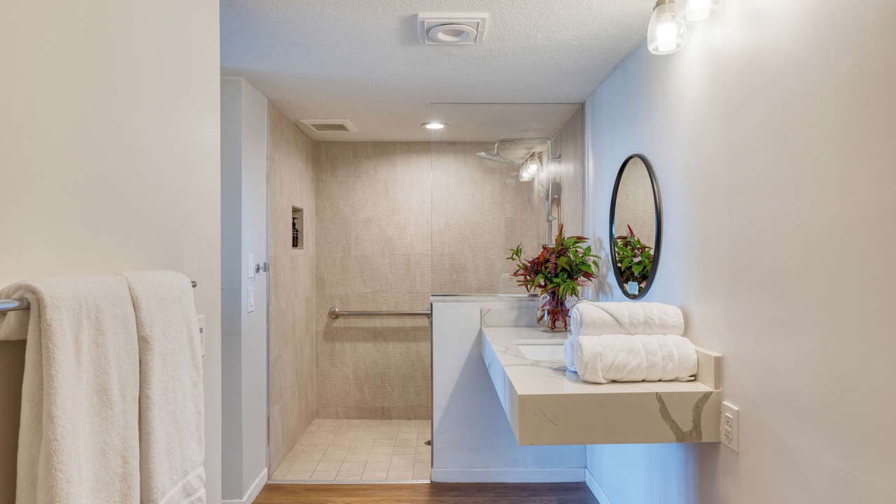 Photo of Bathroom in Laguna Beach