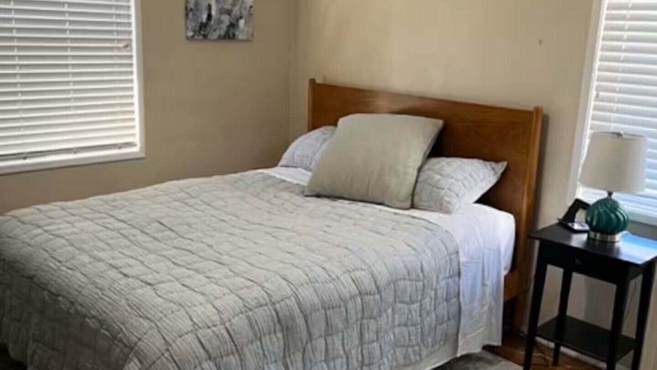 Photo of Bedroom in Harbor