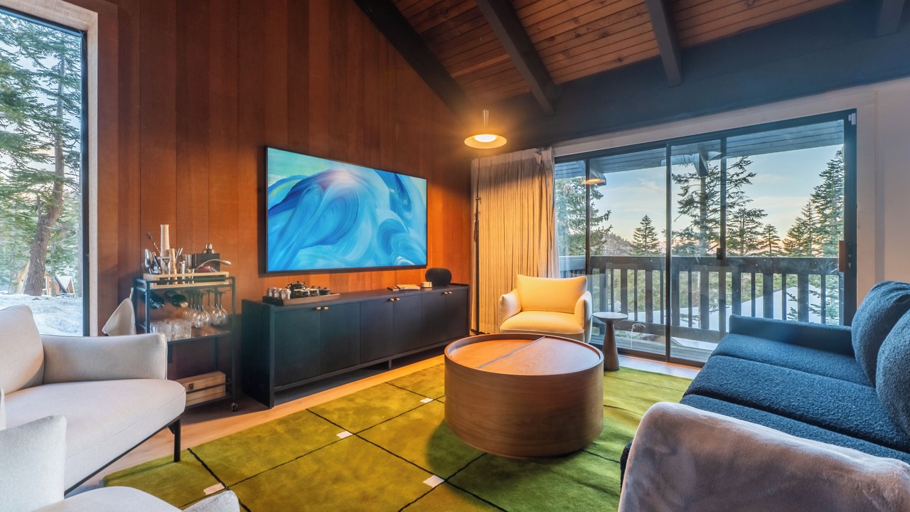 Photo of Livingroom in Mammoth Lakes