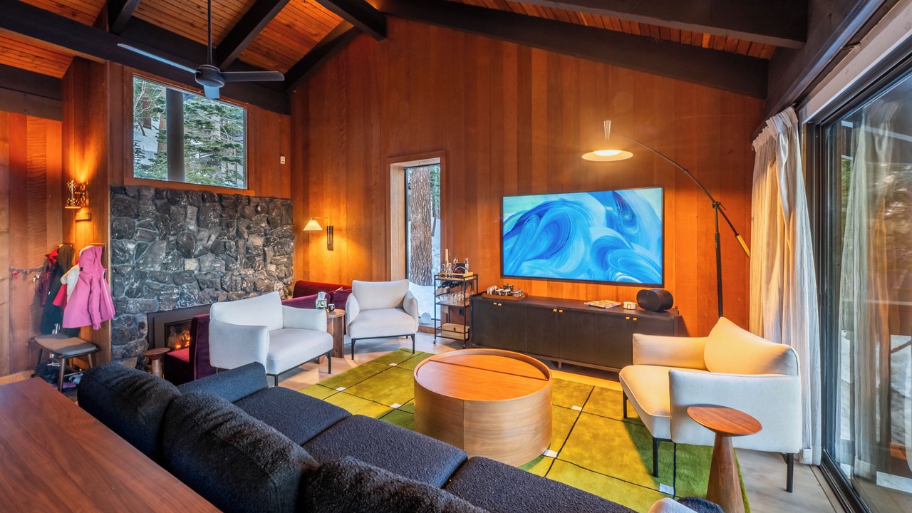 Photo of Livingroom in Mammoth Lakes