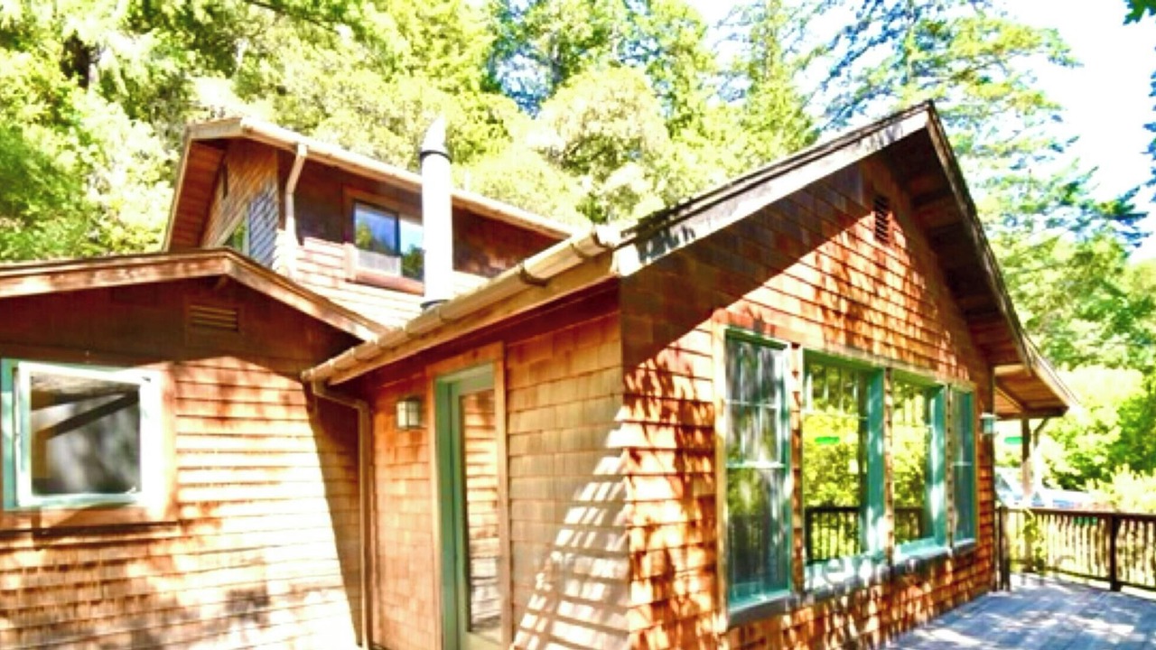 Photo of Outdoor in Forest Knolls