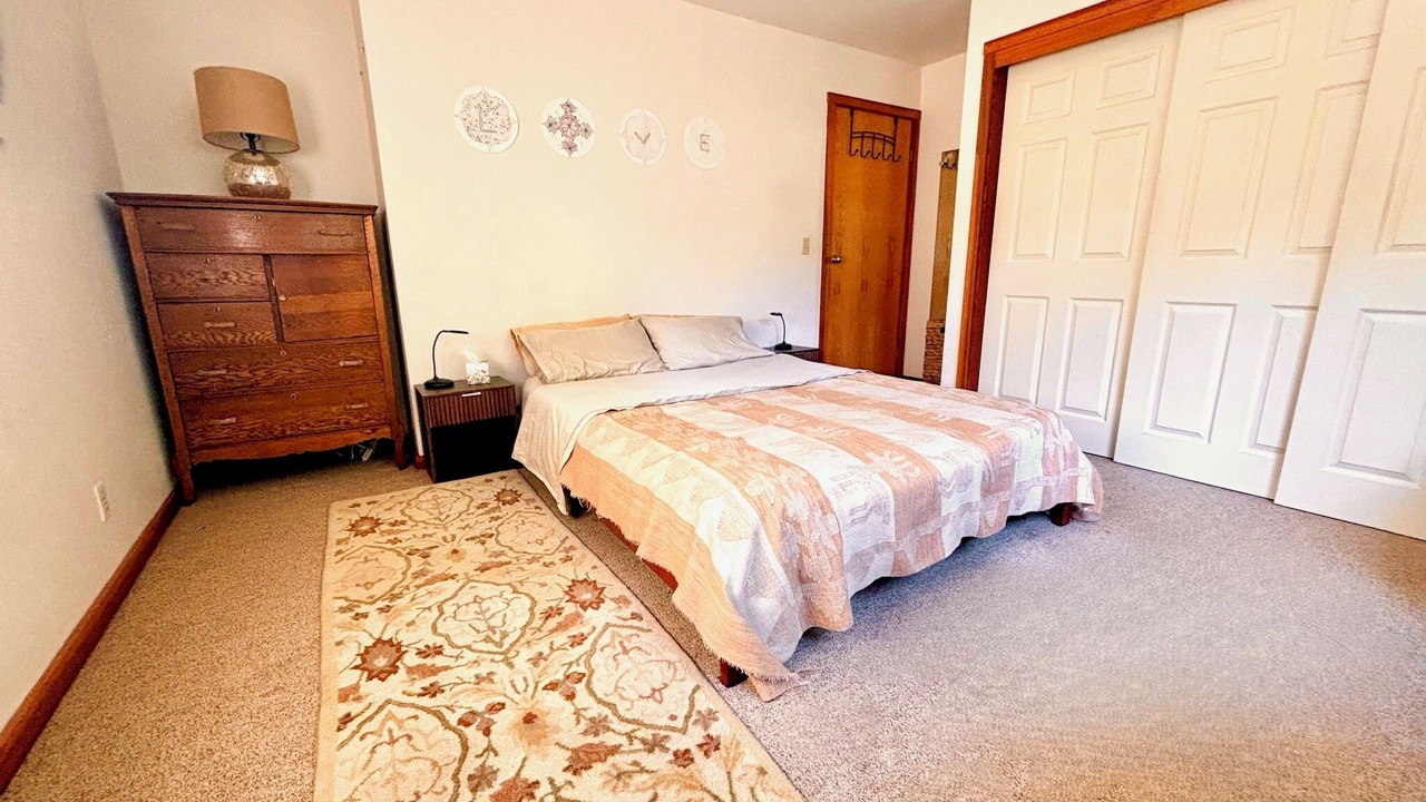 Photo of Bedroom in Forest Knolls