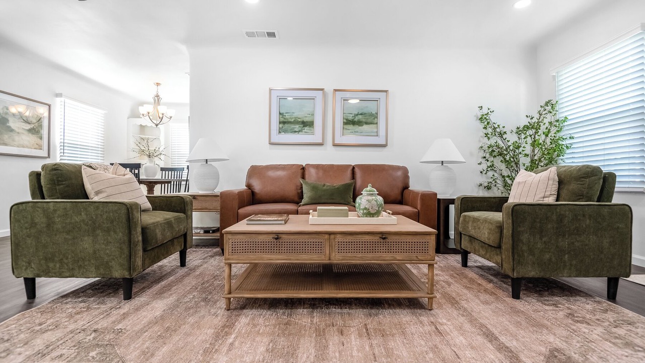 Photo of Livingroom in Tulare