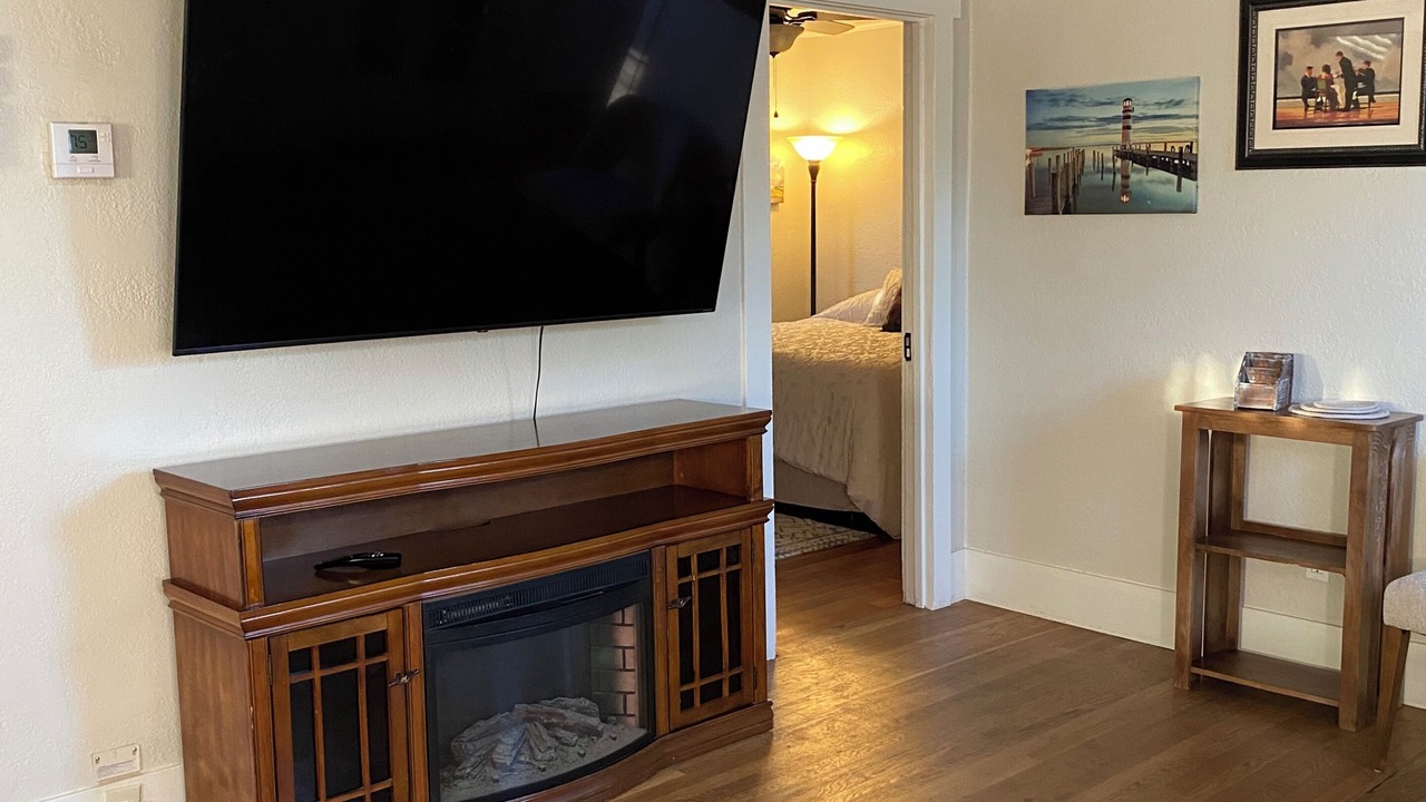 Photo of Livingroom in Exeter