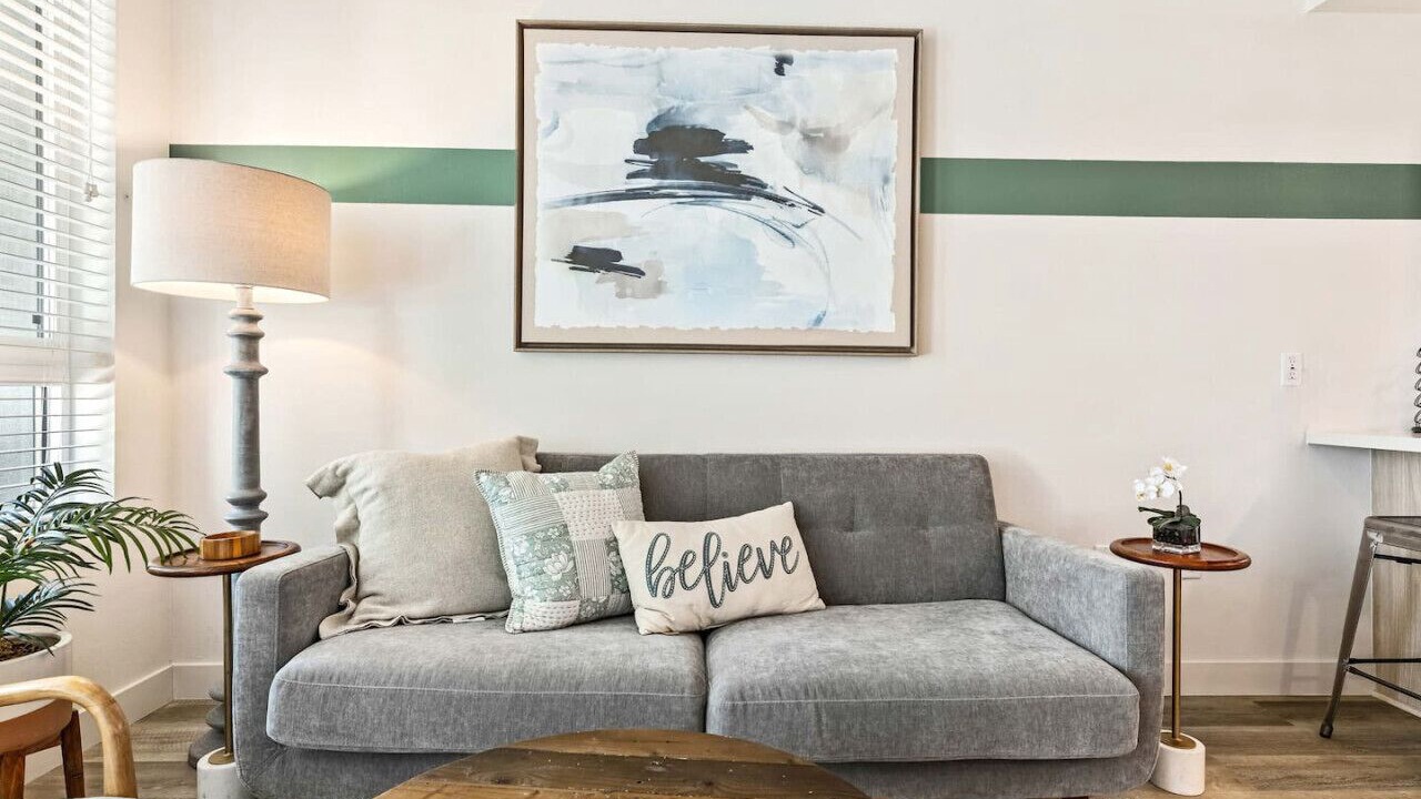 Photo of Livingroom in Santa Ana Heights