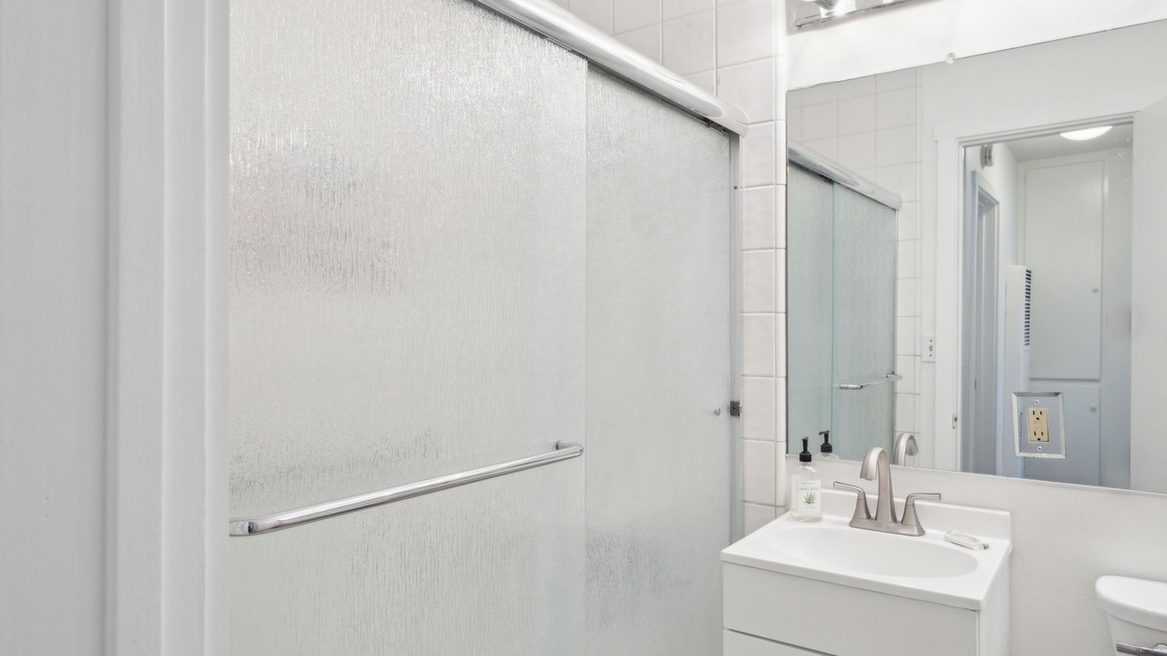 Photo of Bathroom in Carpinteria