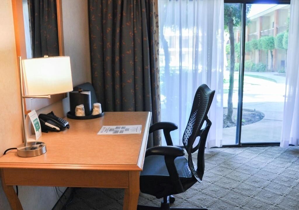 Photo of Bedroom in Raisin