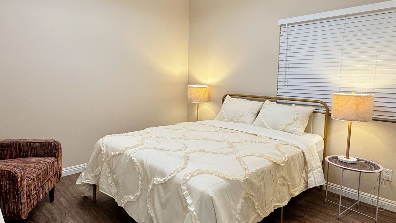 Photo of Bedroom in La Puente