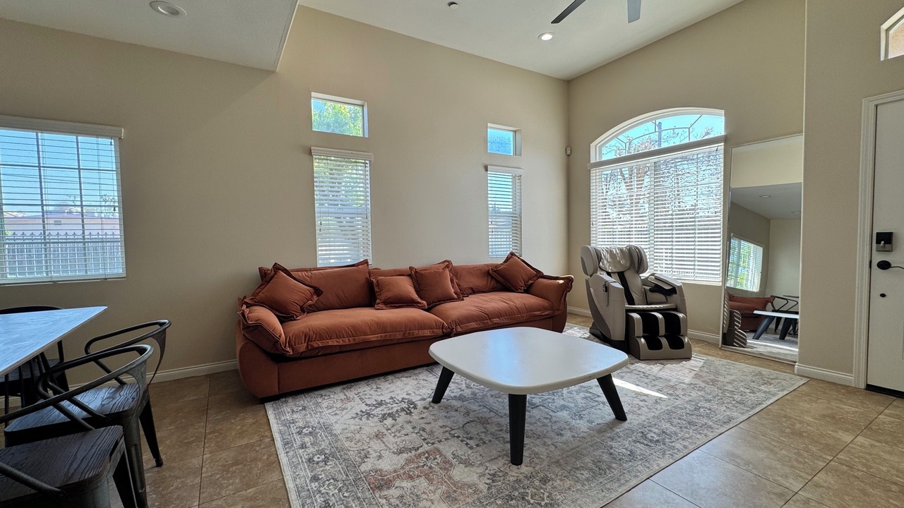 Photo of Livingroom in La Puente