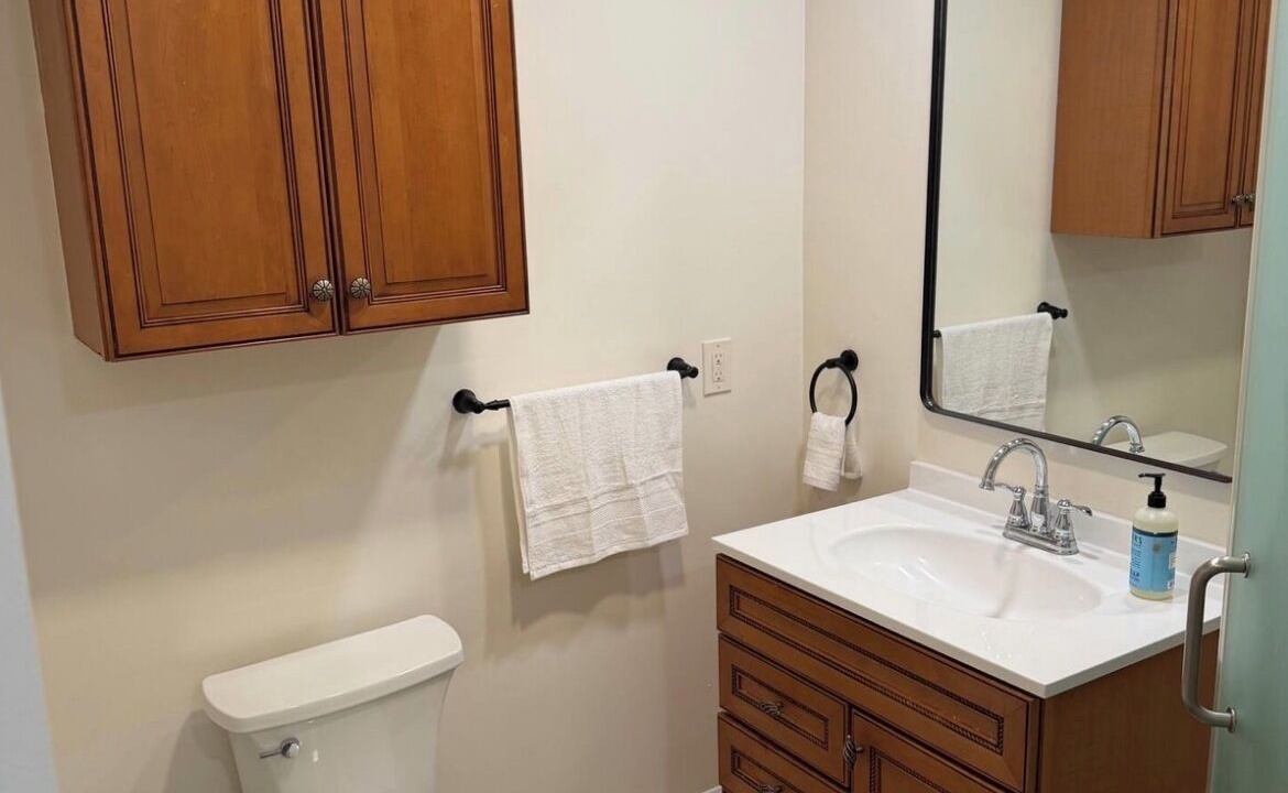 Photo of Bathroom in Lomita