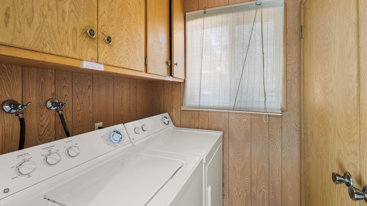 Photo of Bedroom in Summit Estates