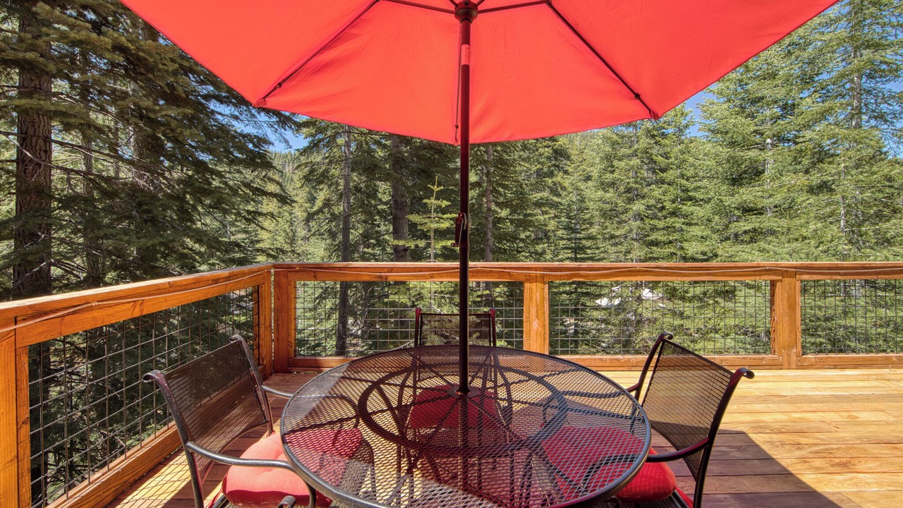 Photo of Outdoor in Kingswood Estates