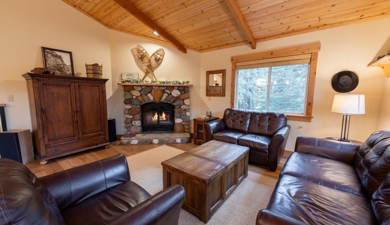 Photo of Livingroom in Kingswood Estates
