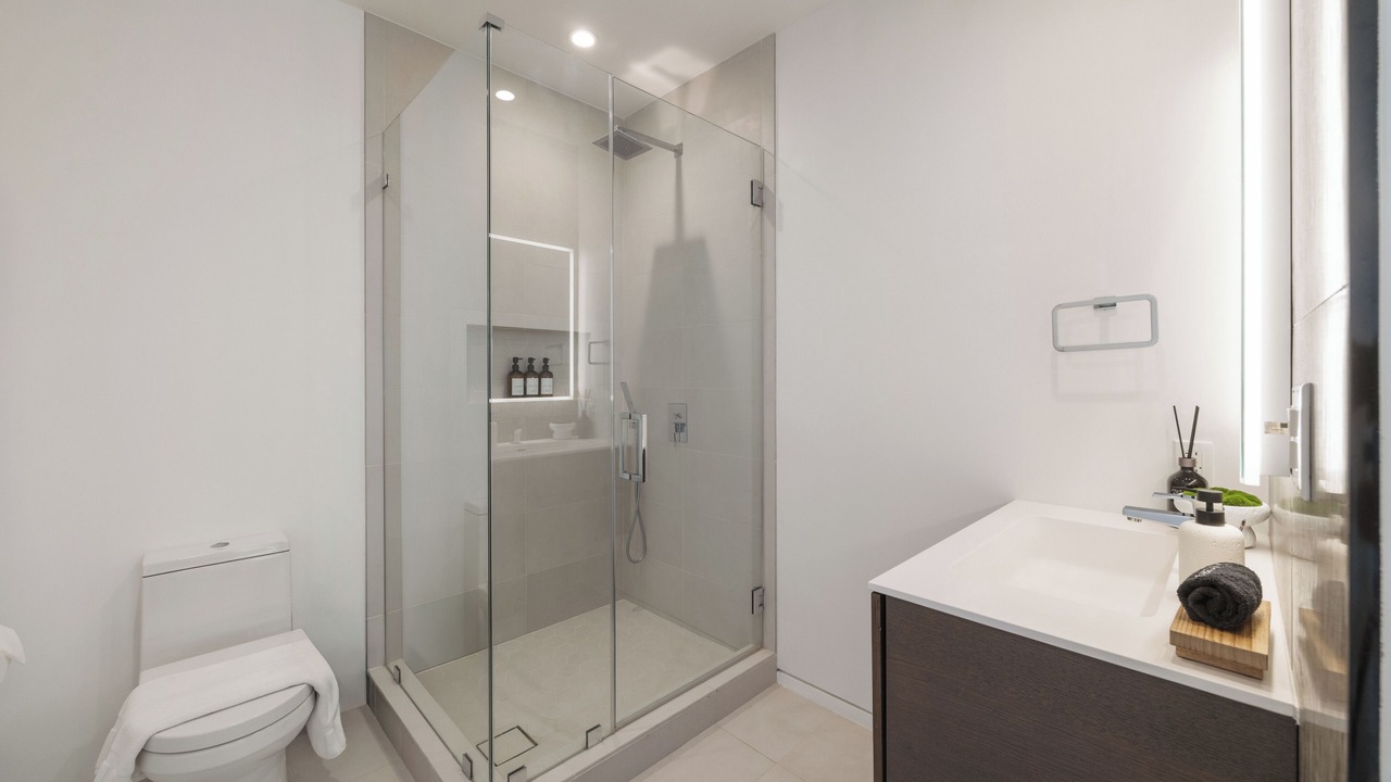 Photo of Bathroom in Beverly Grove