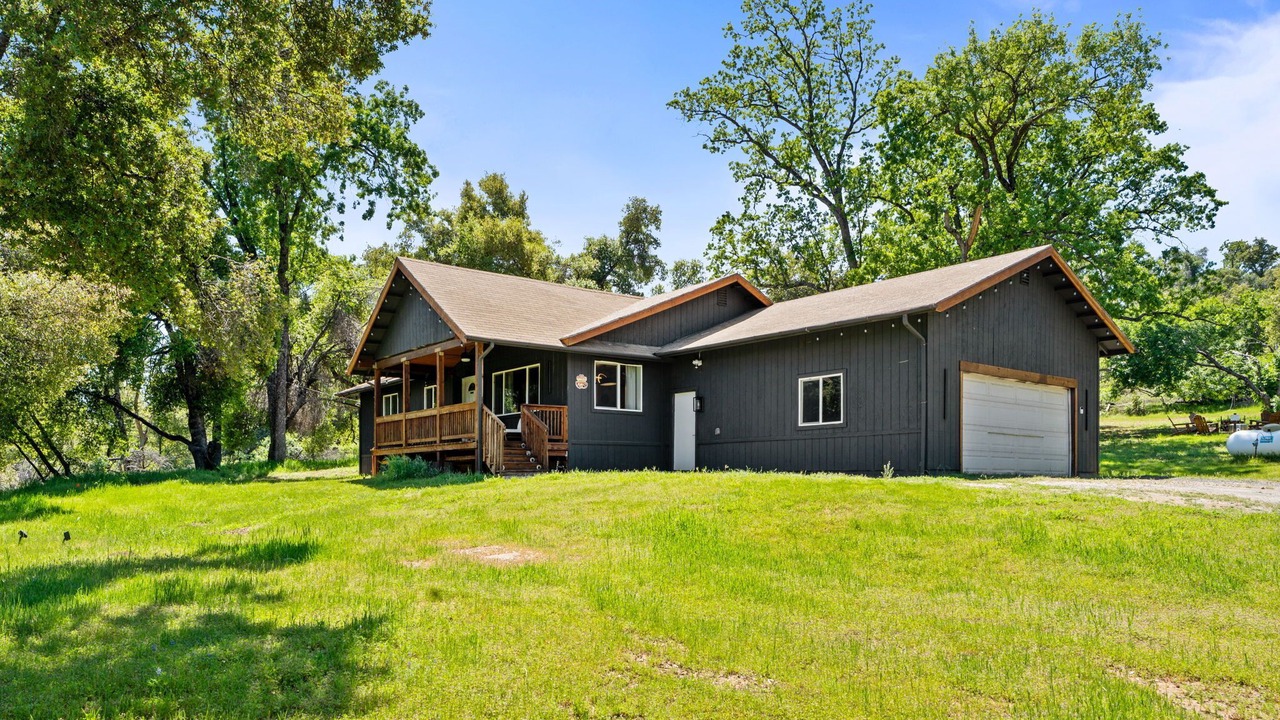 Photo of Outdoor in Mariposa