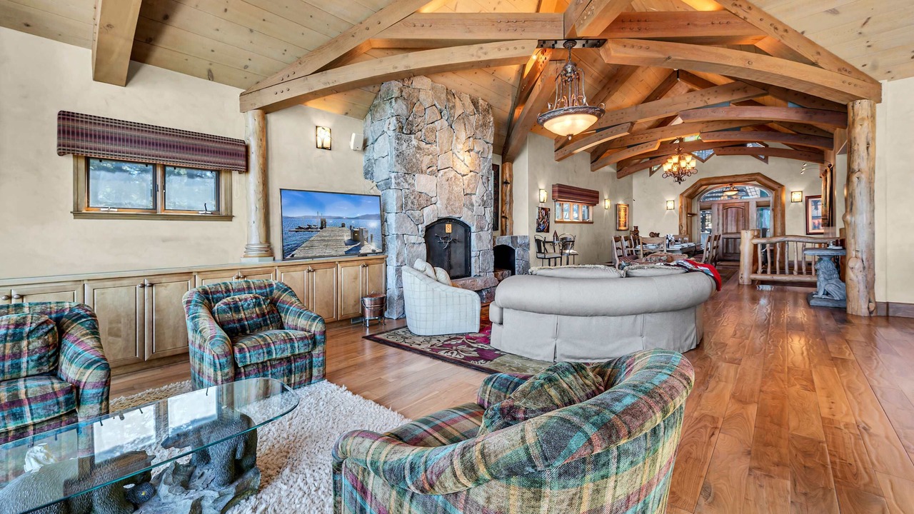 Photo of Livingroom in South Lake Tahoe