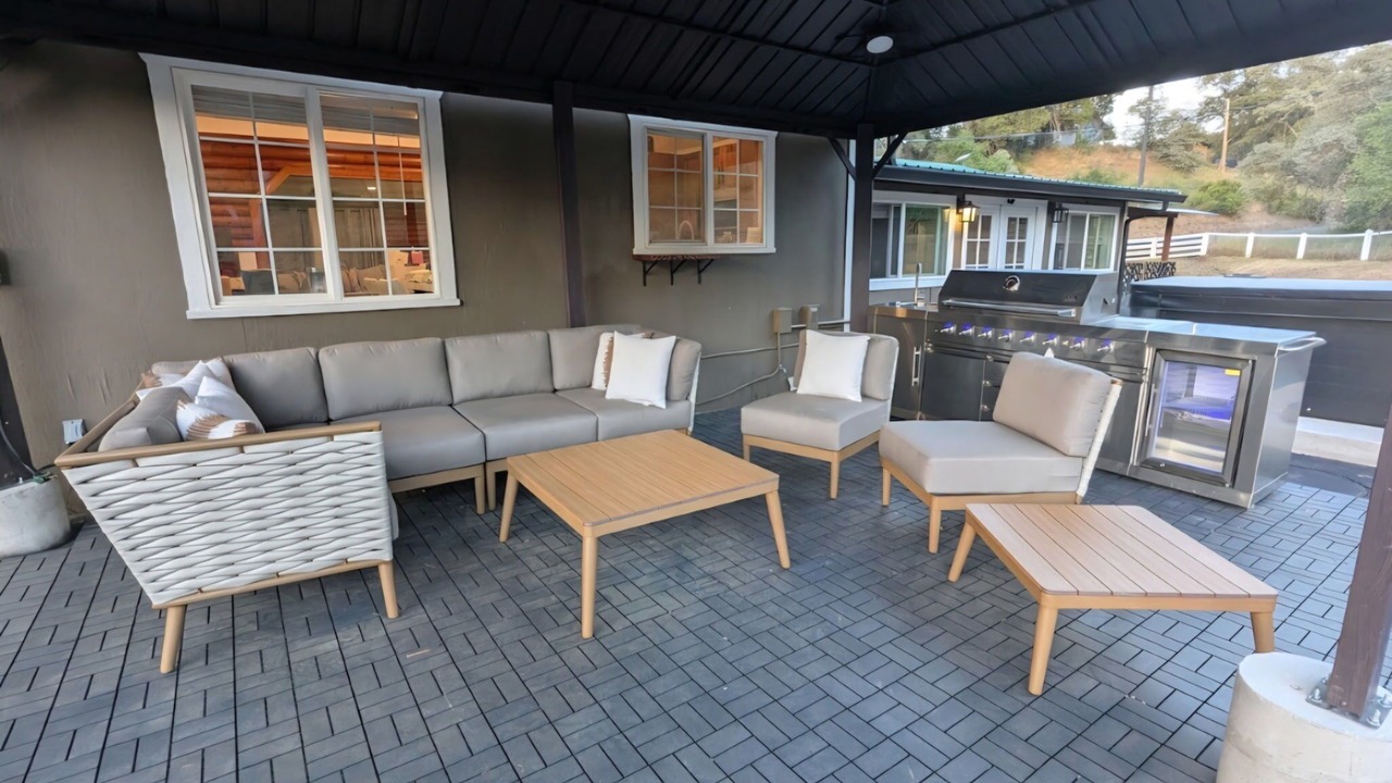 Photo of Patio Balcony in Mariposa