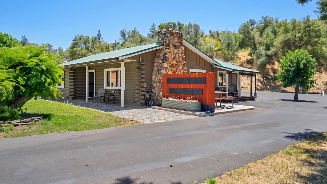 Photo of Outdoor in Mariposa