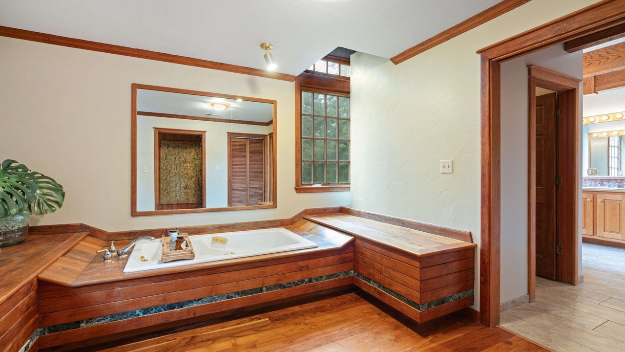 Photo of Bathroom in Brookdale