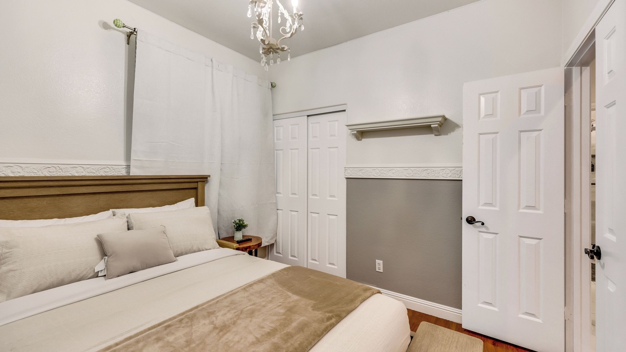Photo of Bedroom in Spring Valley