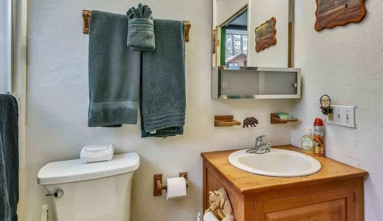 Photo of Bathroom in Tahoe Paradise