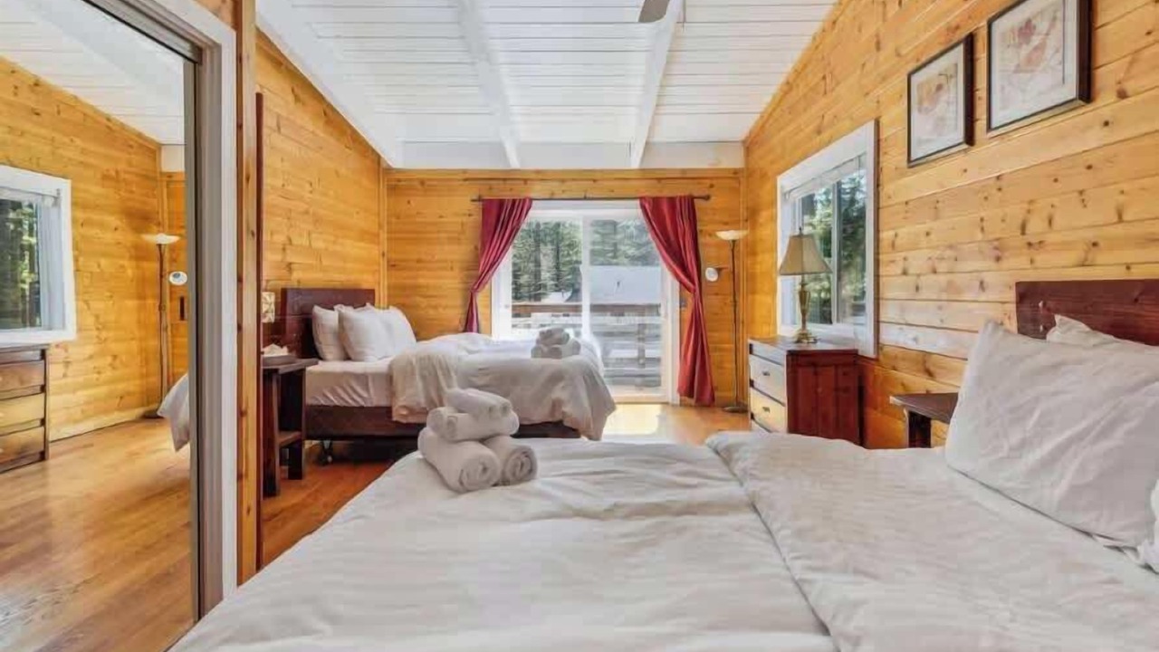 Photo of Bedroom in North Upper Truckee