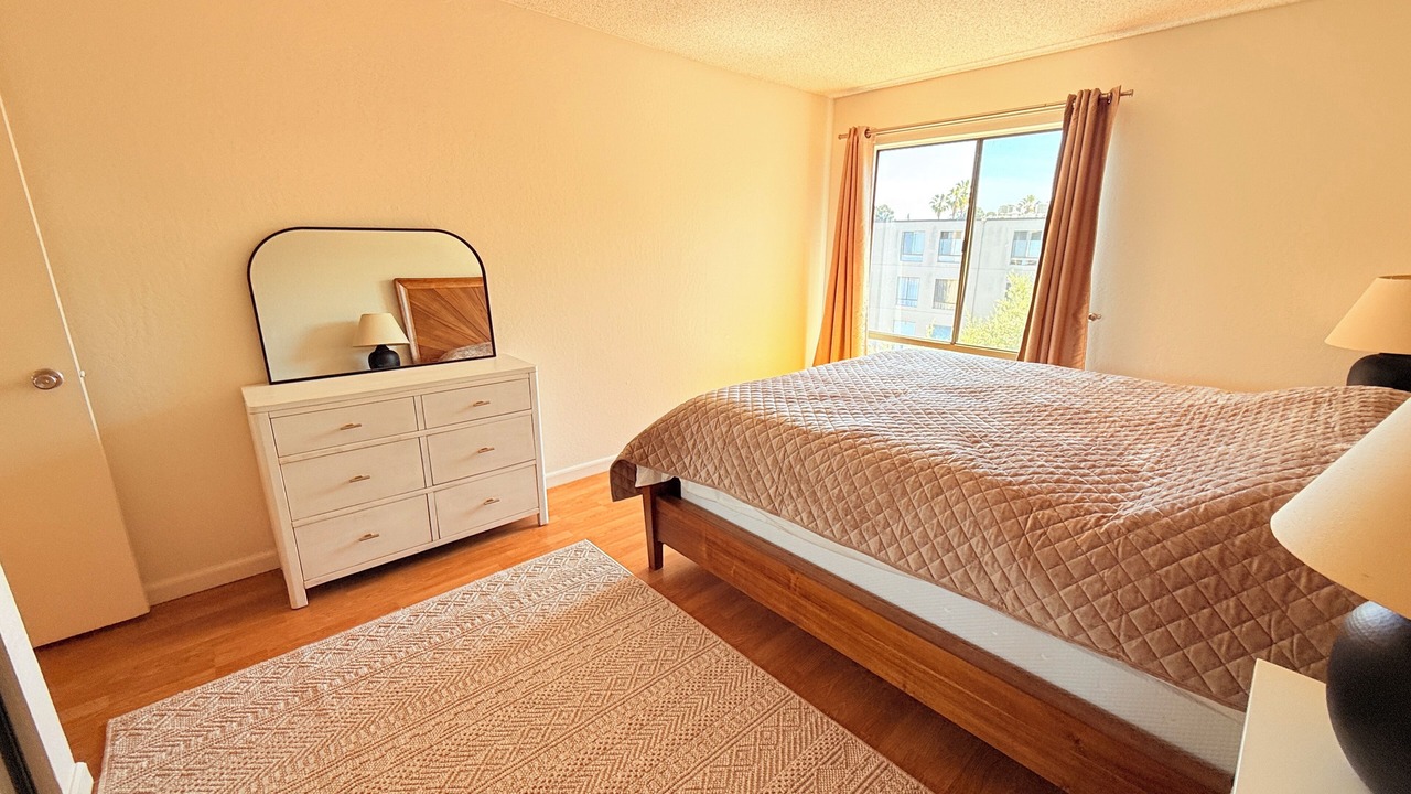 Photo of Bedroom in Walnut Creek