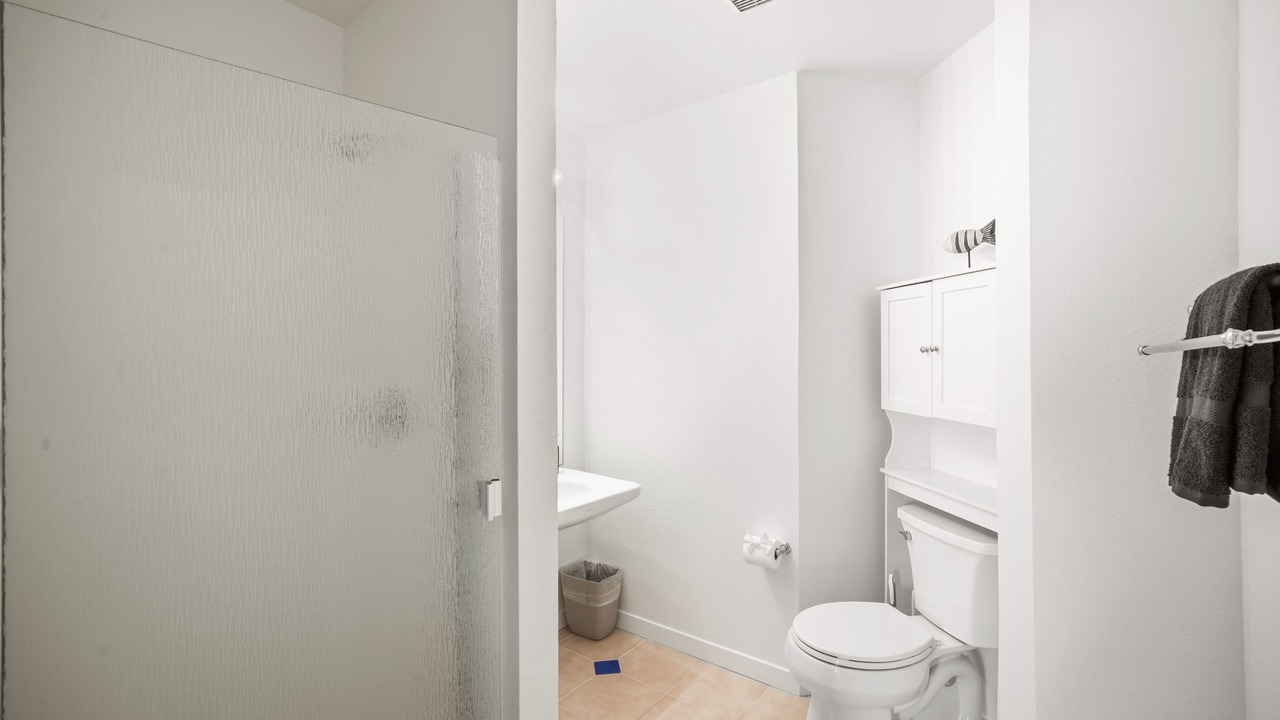 Photo of Bathroom in Del Rey Oaks